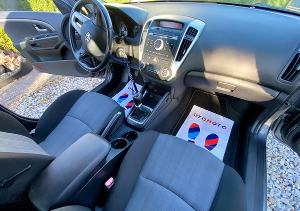 Kia Ceed cena 16999 przebieg: 209826, rok produkcji 2011 z Radków małe 211